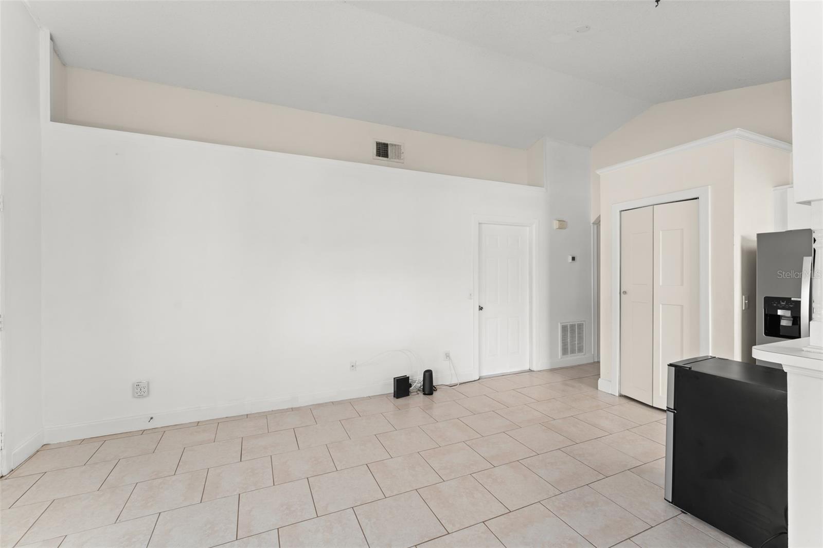 PARK AVE ESTATES - Residential