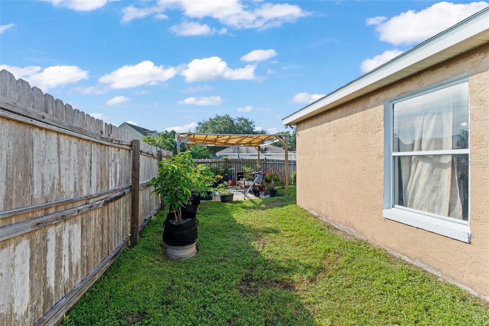 PARK AVE ESTATES - Residential