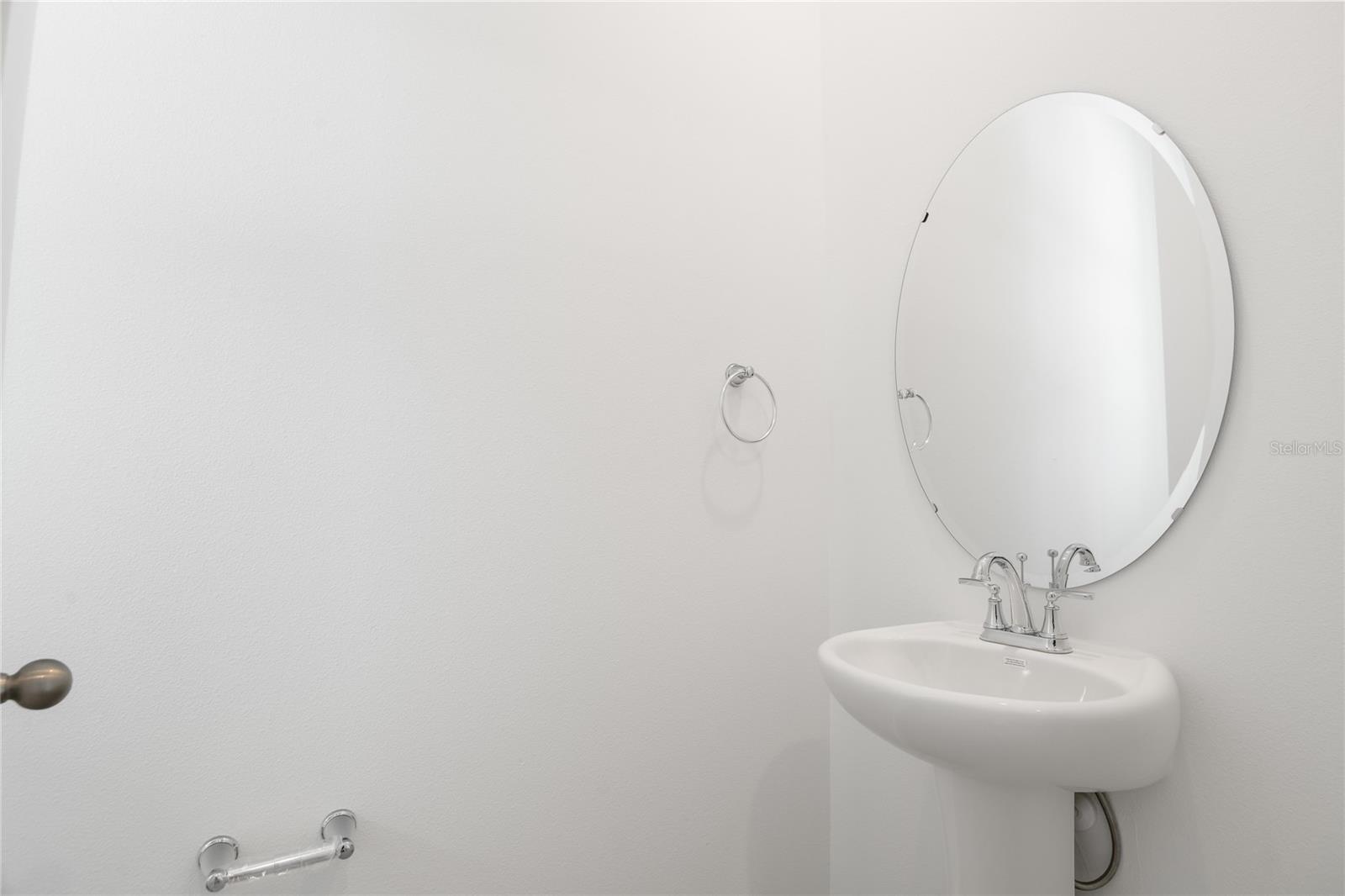 SEASONS AT SHORES OF LAKE DELL - Residential