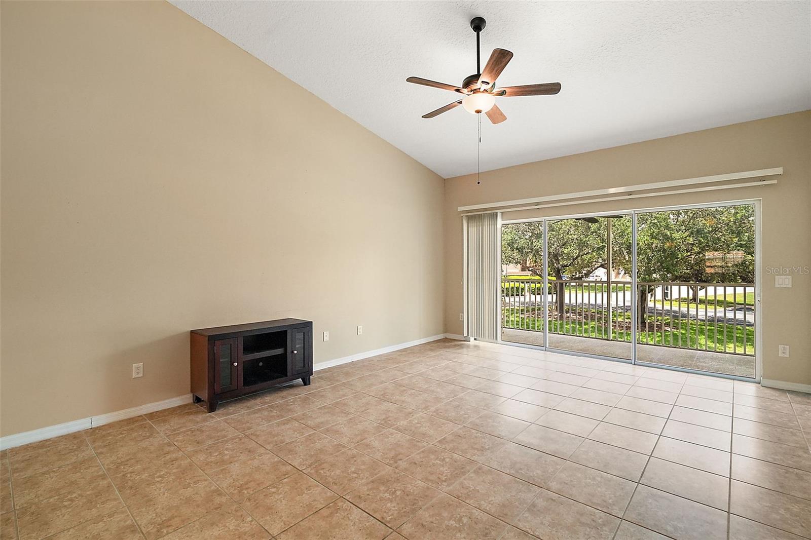 5368 COMPASS POINT 202
