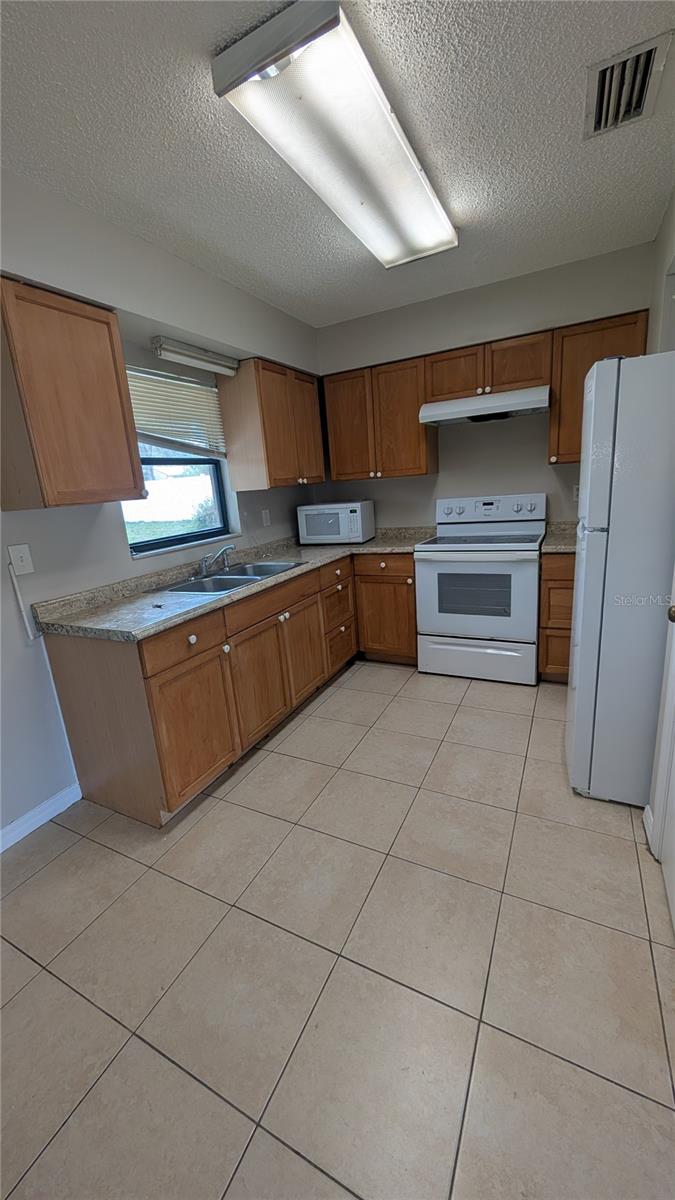 MINEOLA W - Residential