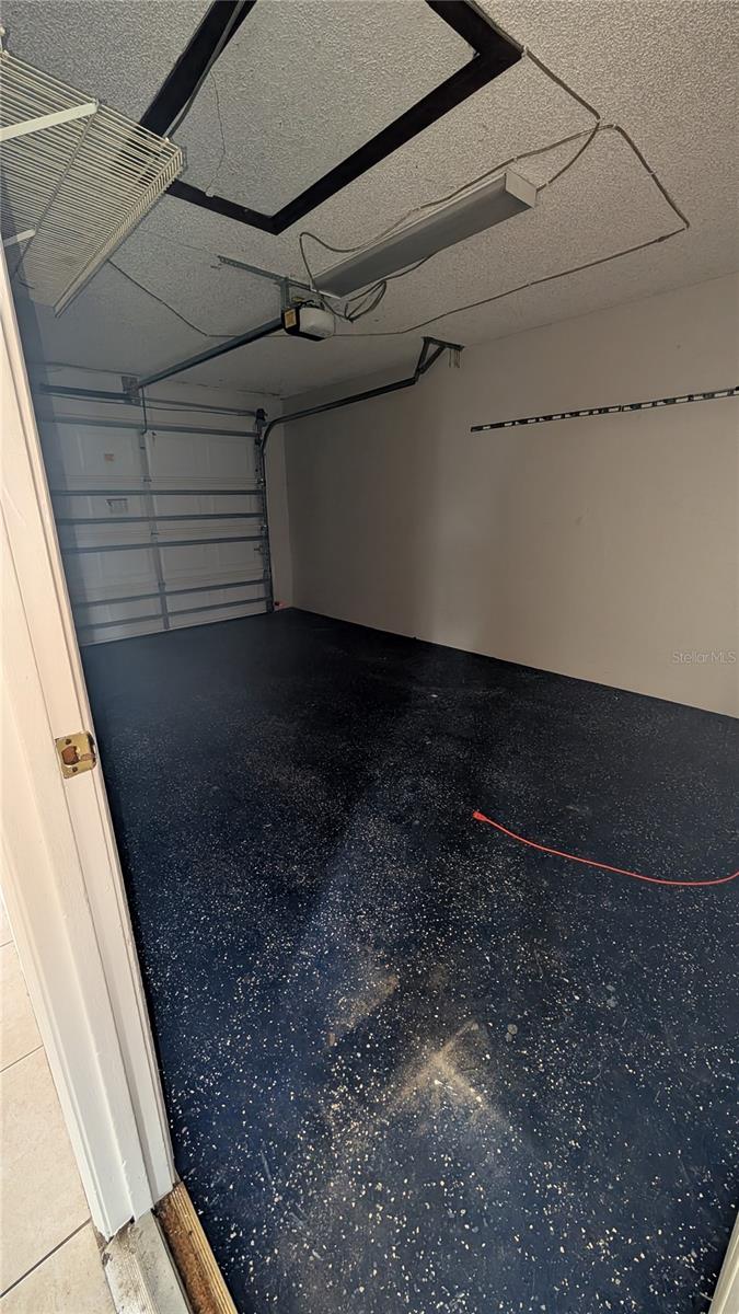 MINEOLA W - Residential