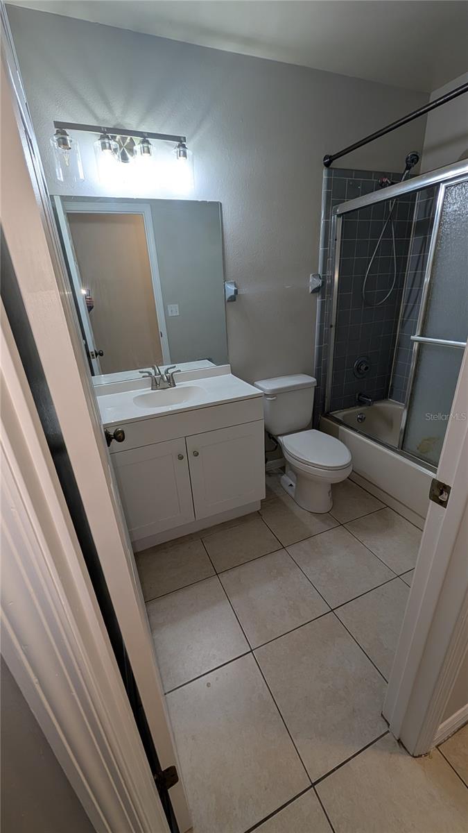 MINEOLA W - Residential