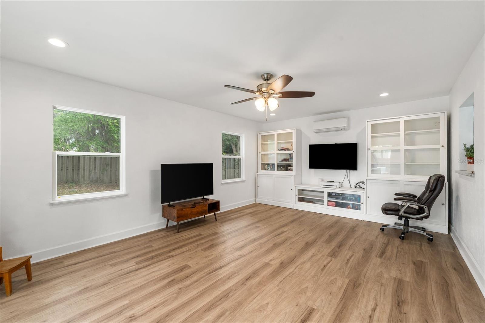 BUCK RIDGE WEST - Residential