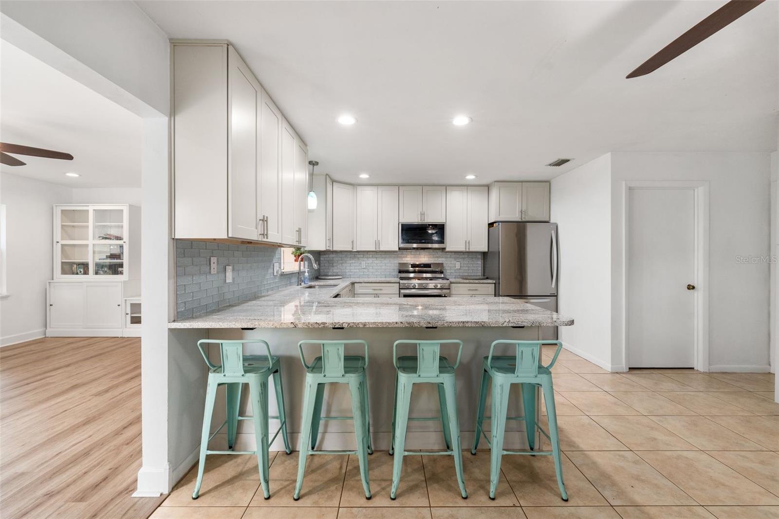 BUCK RIDGE WEST - Residential