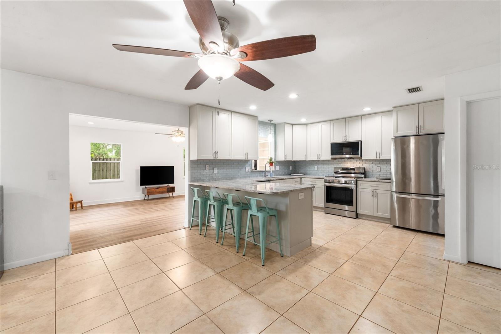 BUCK RIDGE WEST - Residential