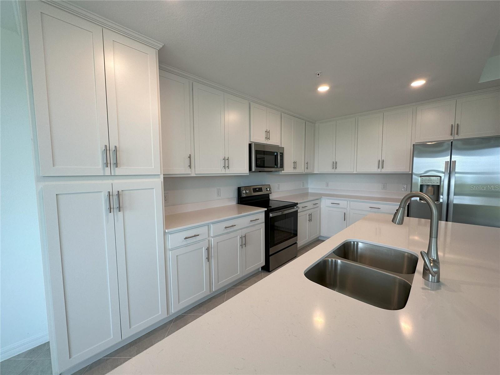 HERITAGE LANDING GOLF & COUNTRY CLUB - Residential Lease