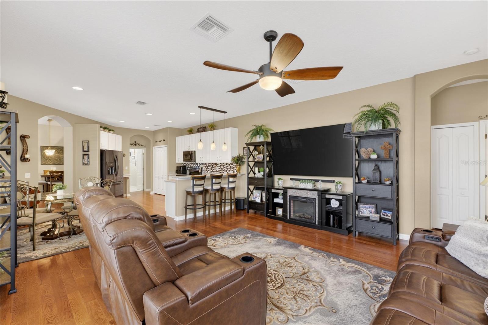 HERITAGE ISLES PH 1B - Residential
