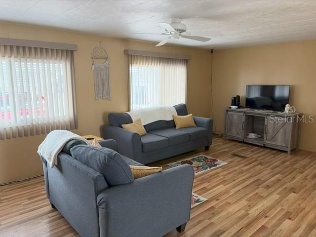 PALMA SOLA SHORES MOBILE HOME PARK - Residential