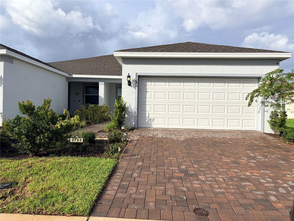 Photo of 2723 Summer Retreat Lane, Kissimmee, FL 34744 (MLS # S5157687)