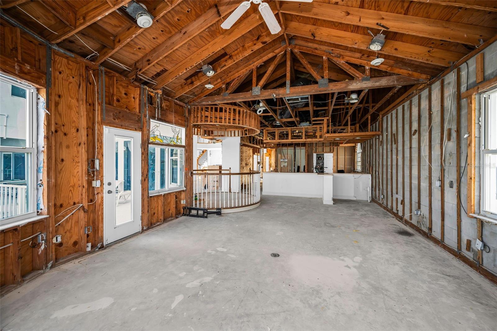 TIERRA VERDE - Residential