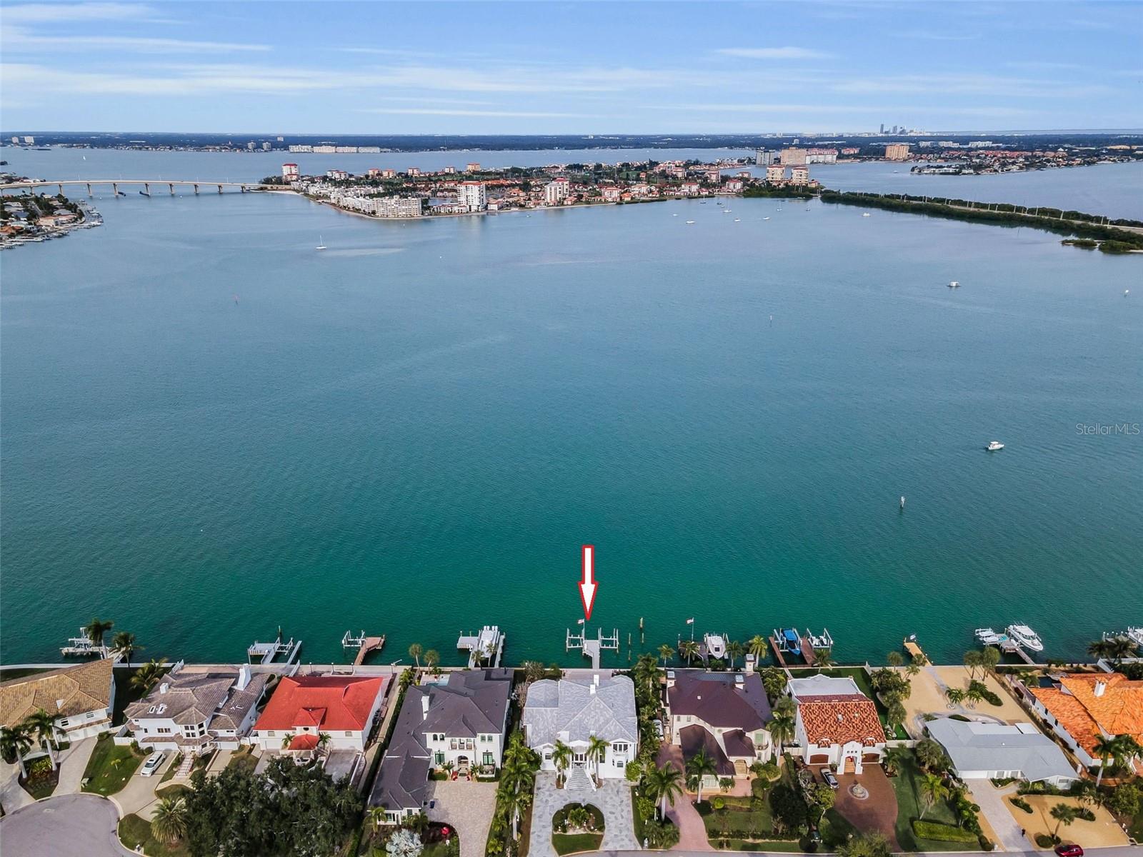 TIERRA VERDE - Residential