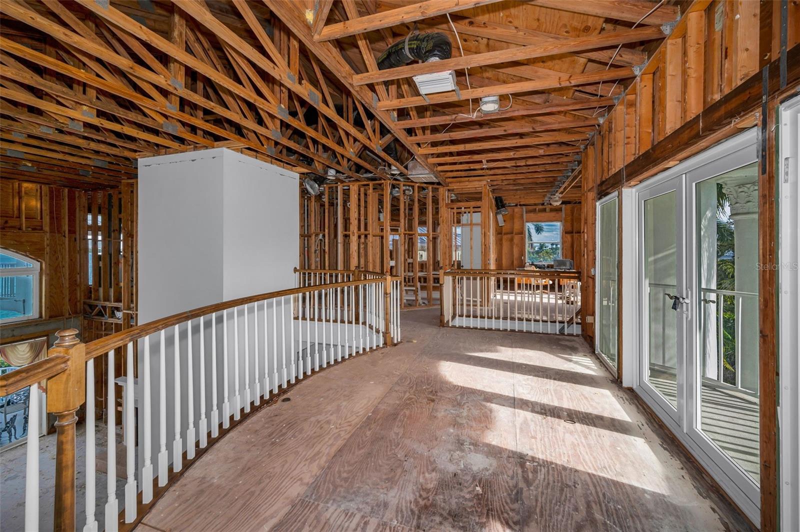 TIERRA VERDE - Residential