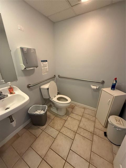 Tiny photo for 1028 E Silver Springs Boulevard #Bldg 1, Ocala, FL 34470 (MLS # OM718052)