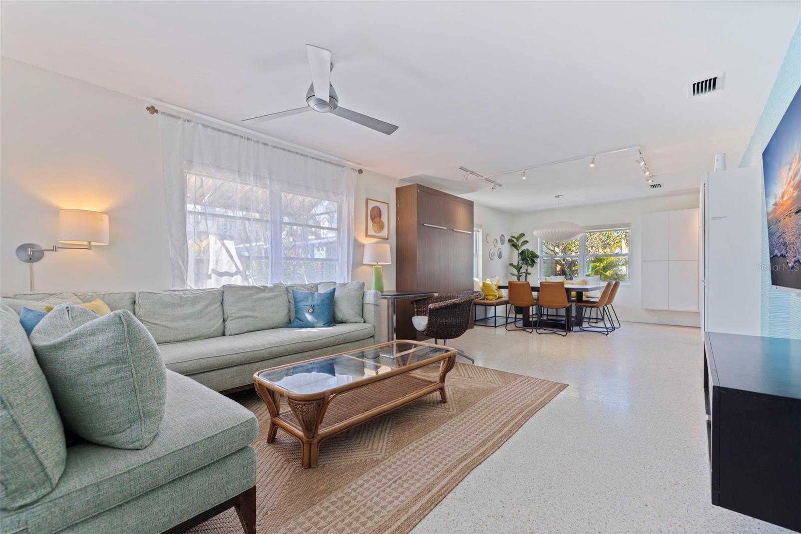 BEACH PLAZA SEC OF ST PETE BEACH - Residential Income