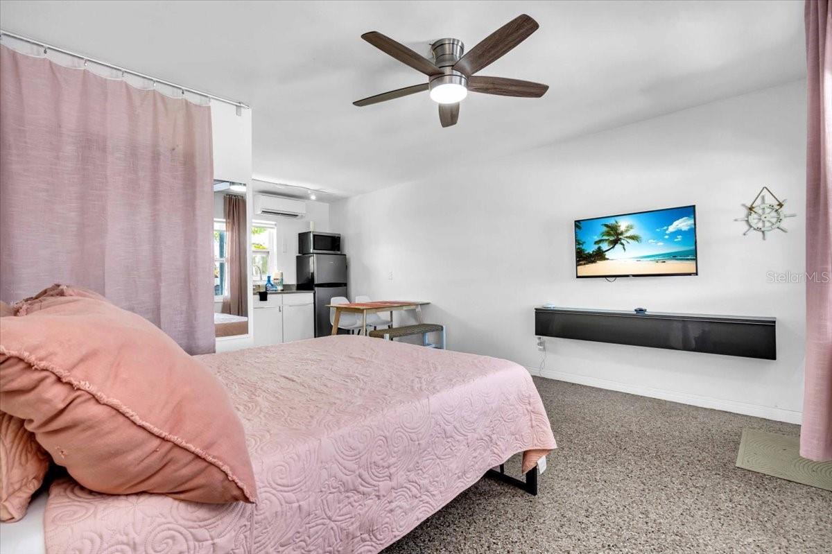 BEACH PLAZA SEC OF ST PETE BEACH - Residential Income