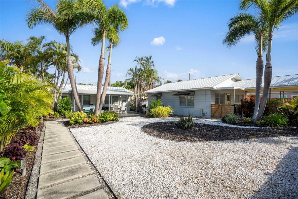 BEACH PLAZA SEC OF ST PETE BEACH - Residential Income