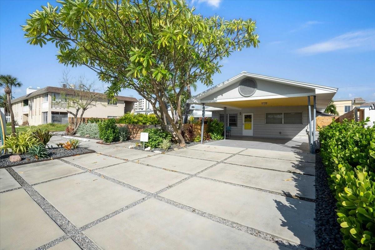 BEACH PLAZA SEC OF ST PETE BEACH - Residential Income