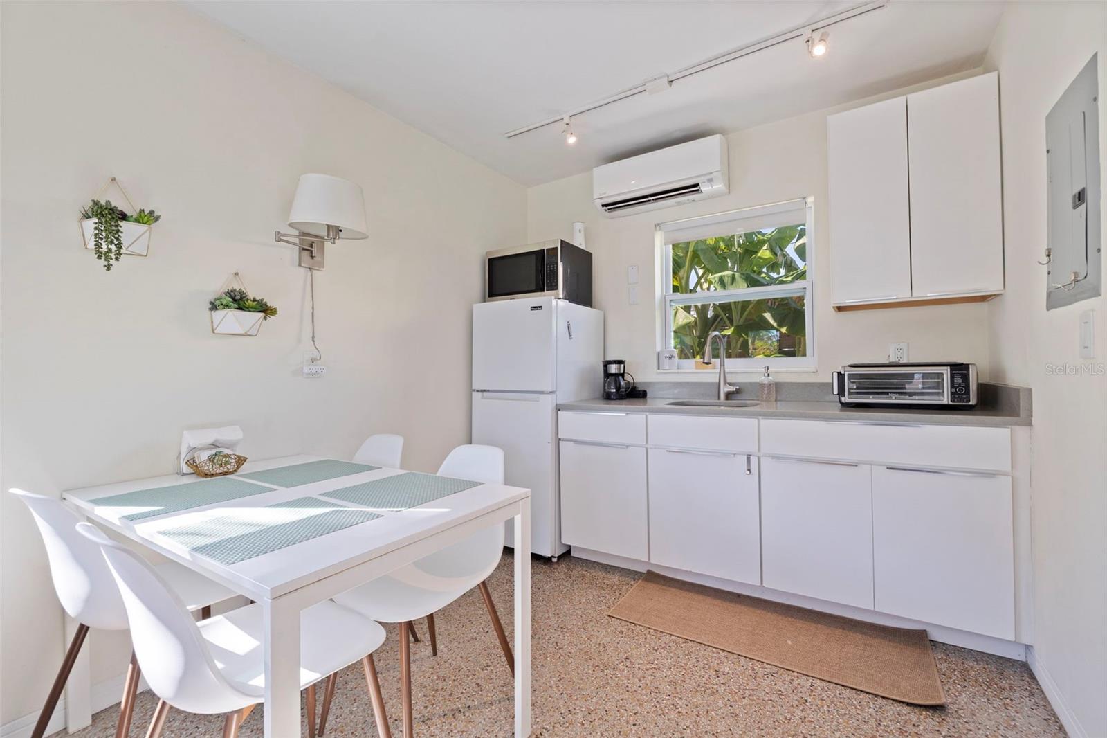 BEACH PLAZA SEC OF ST PETE BEACH - Residential Income