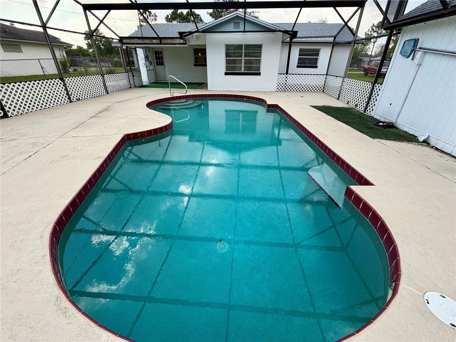 SUNNY ACRES - Residential