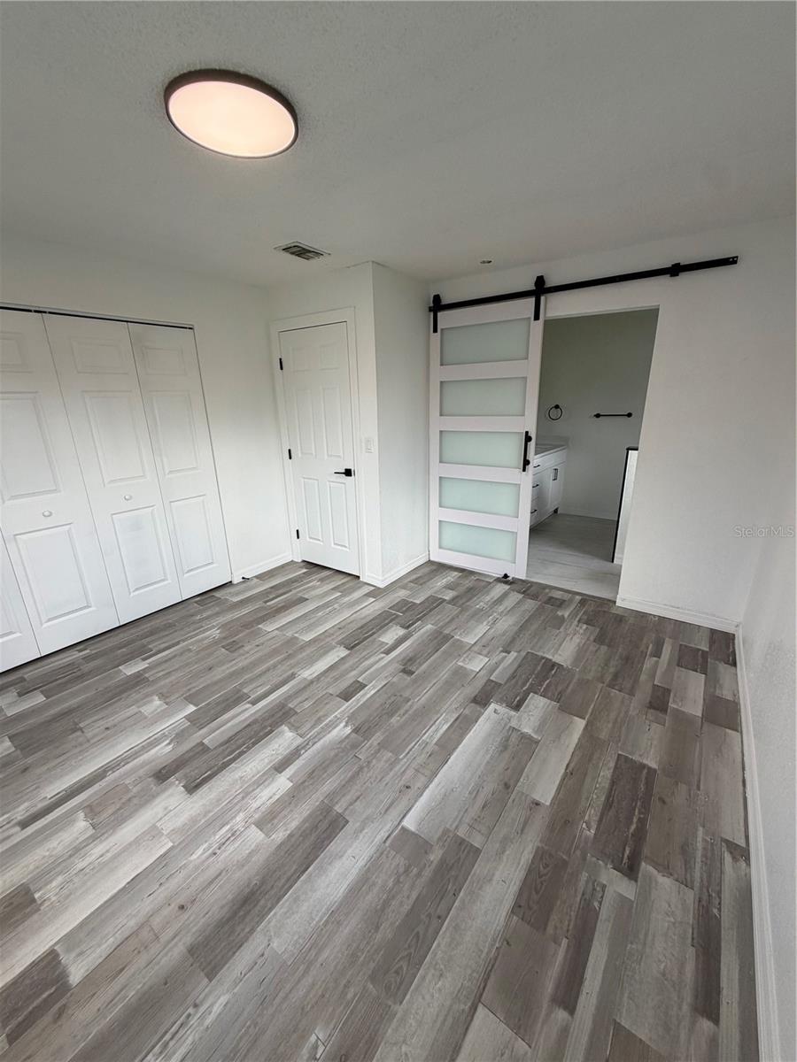 SUNNY ACRES - Residential