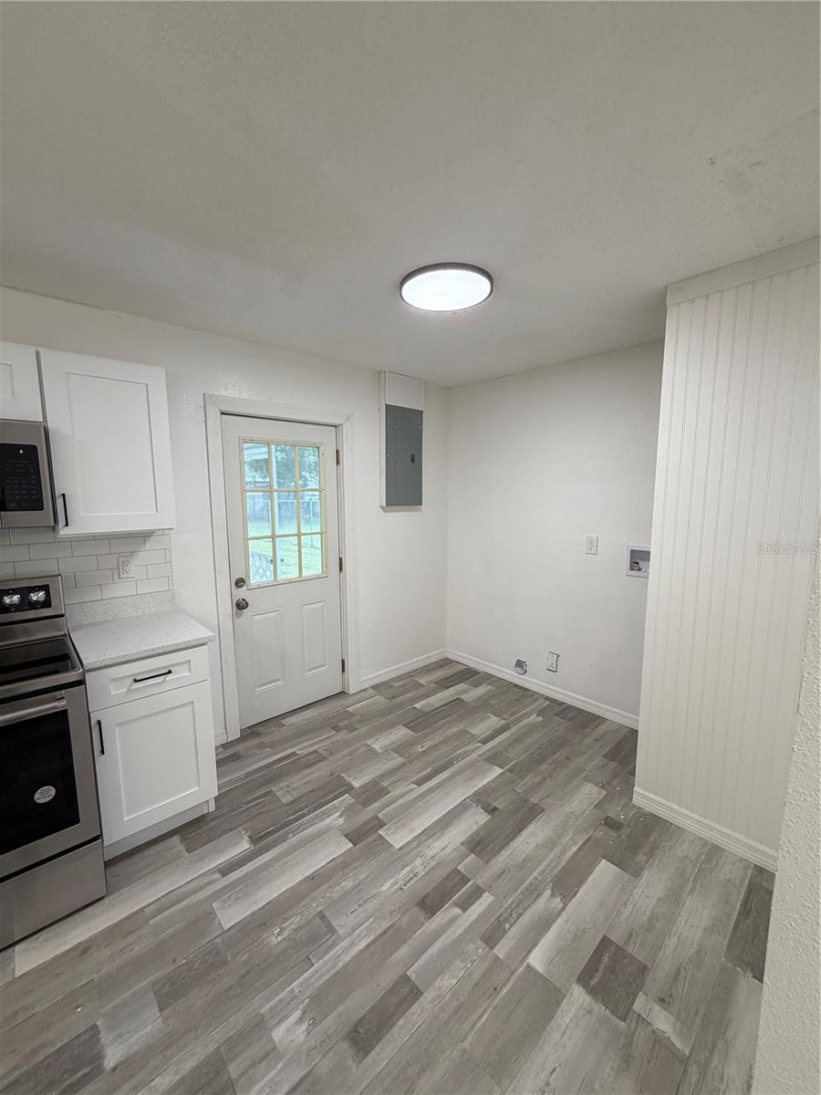 SUNNY ACRES - Residential