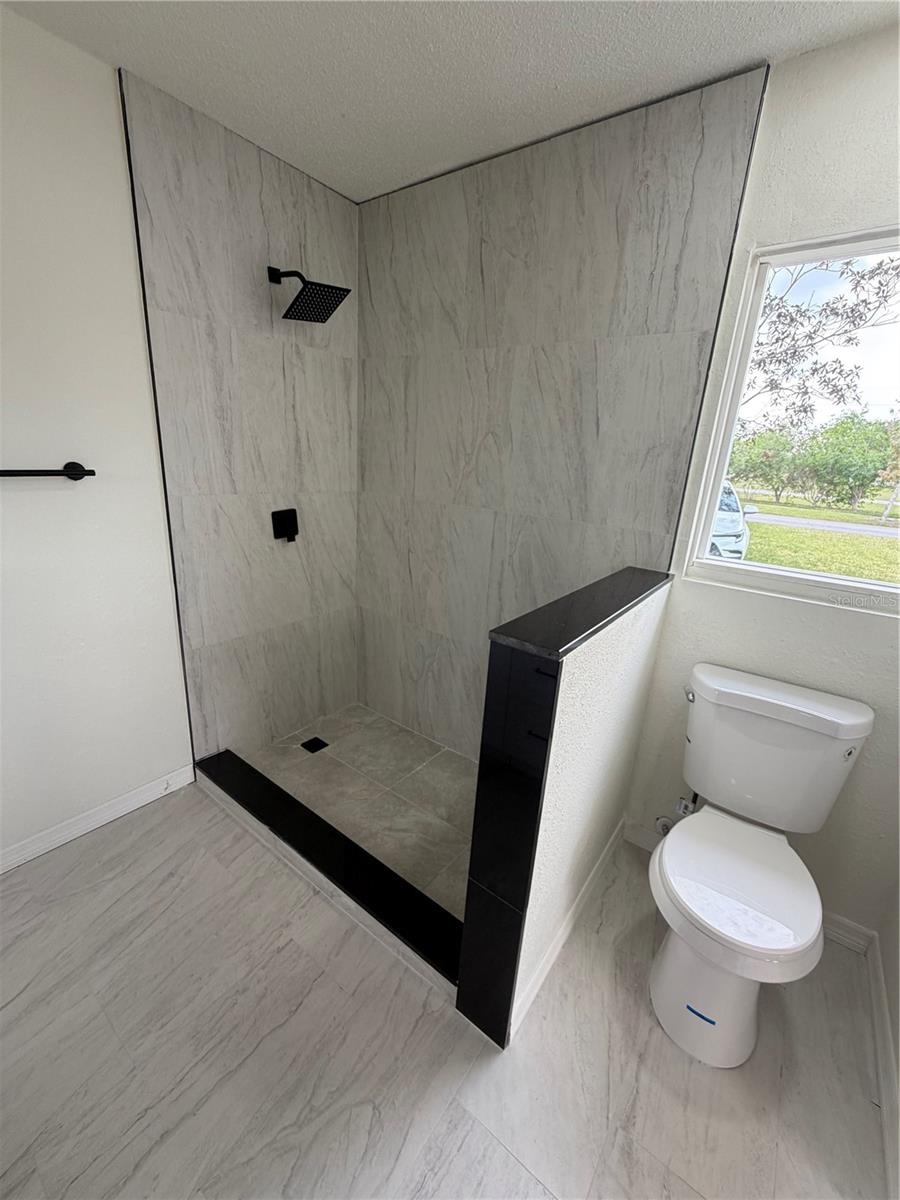 SUNNY ACRES - Residential