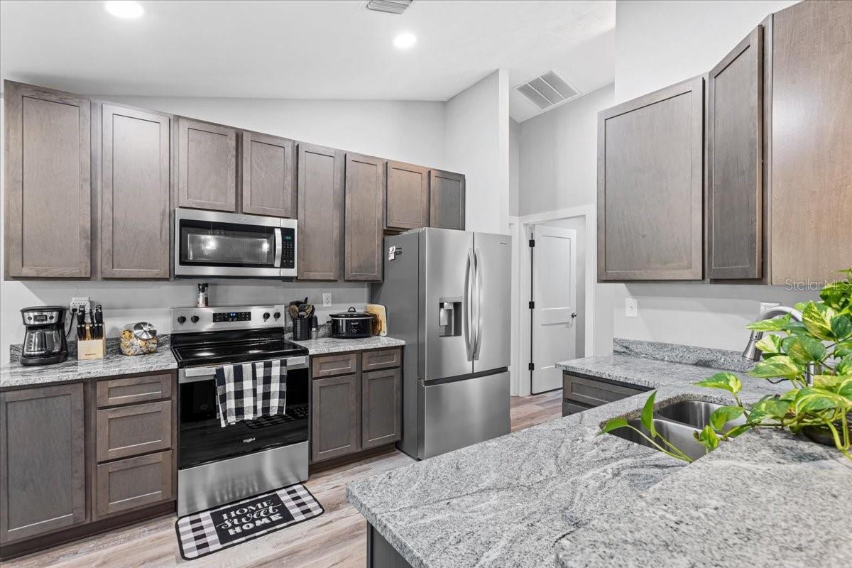 BRAGG BRANCH CROSSING - Residential