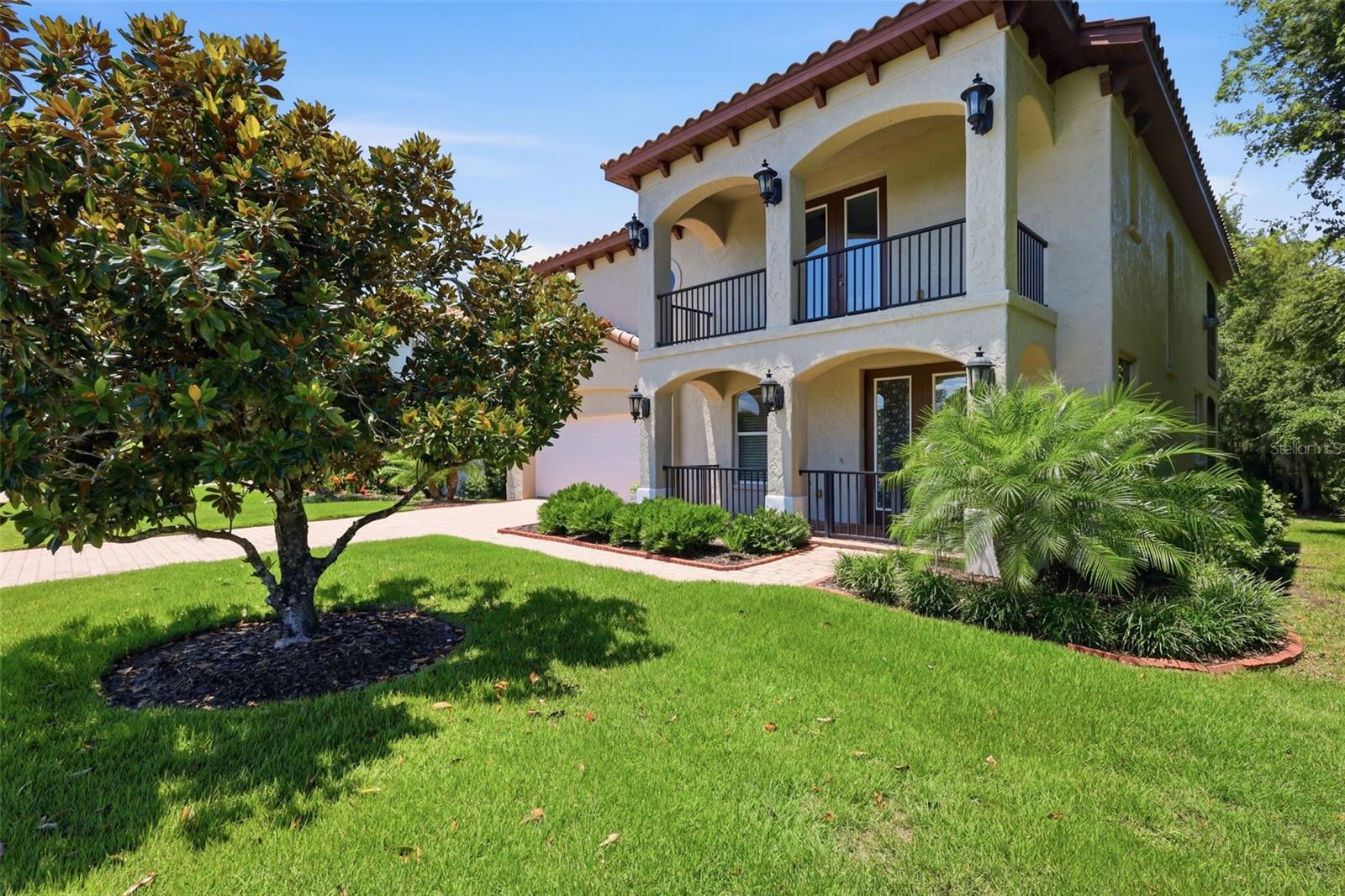 750 ONYX PARKWAY