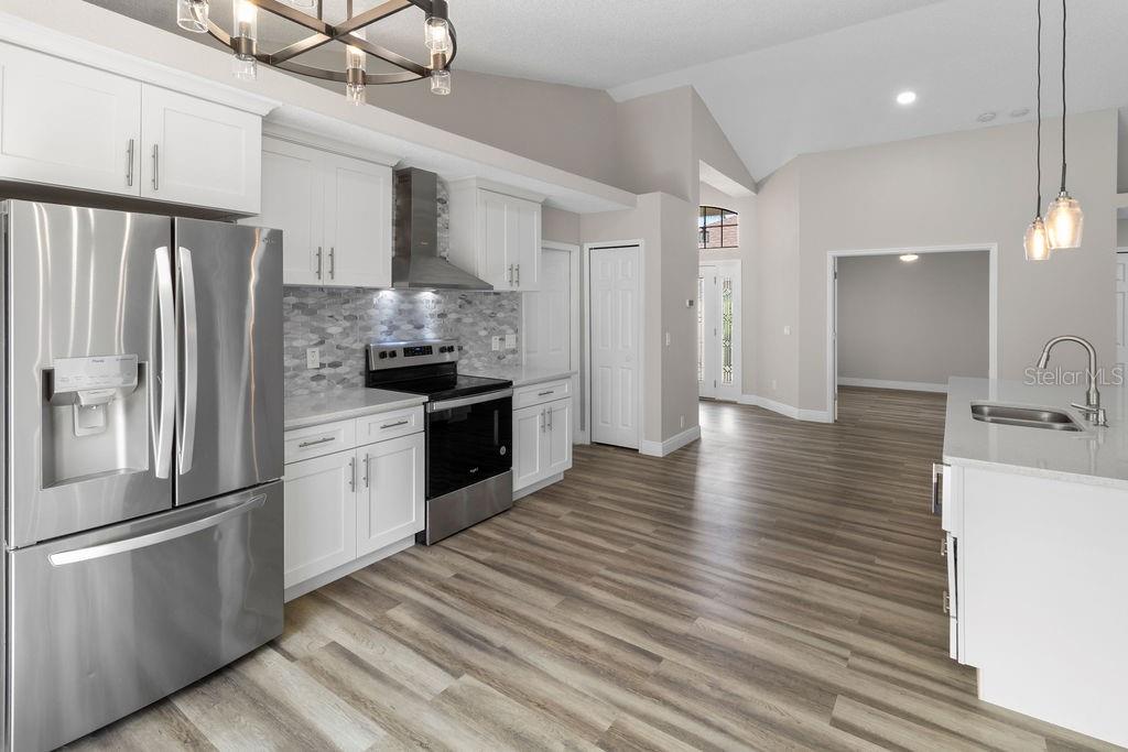 THE PRESERVE AT FAIRWAY OAKS - Residential