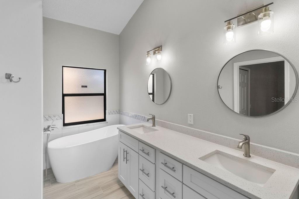 THE PRESERVE AT FAIRWAY OAKS - Residential