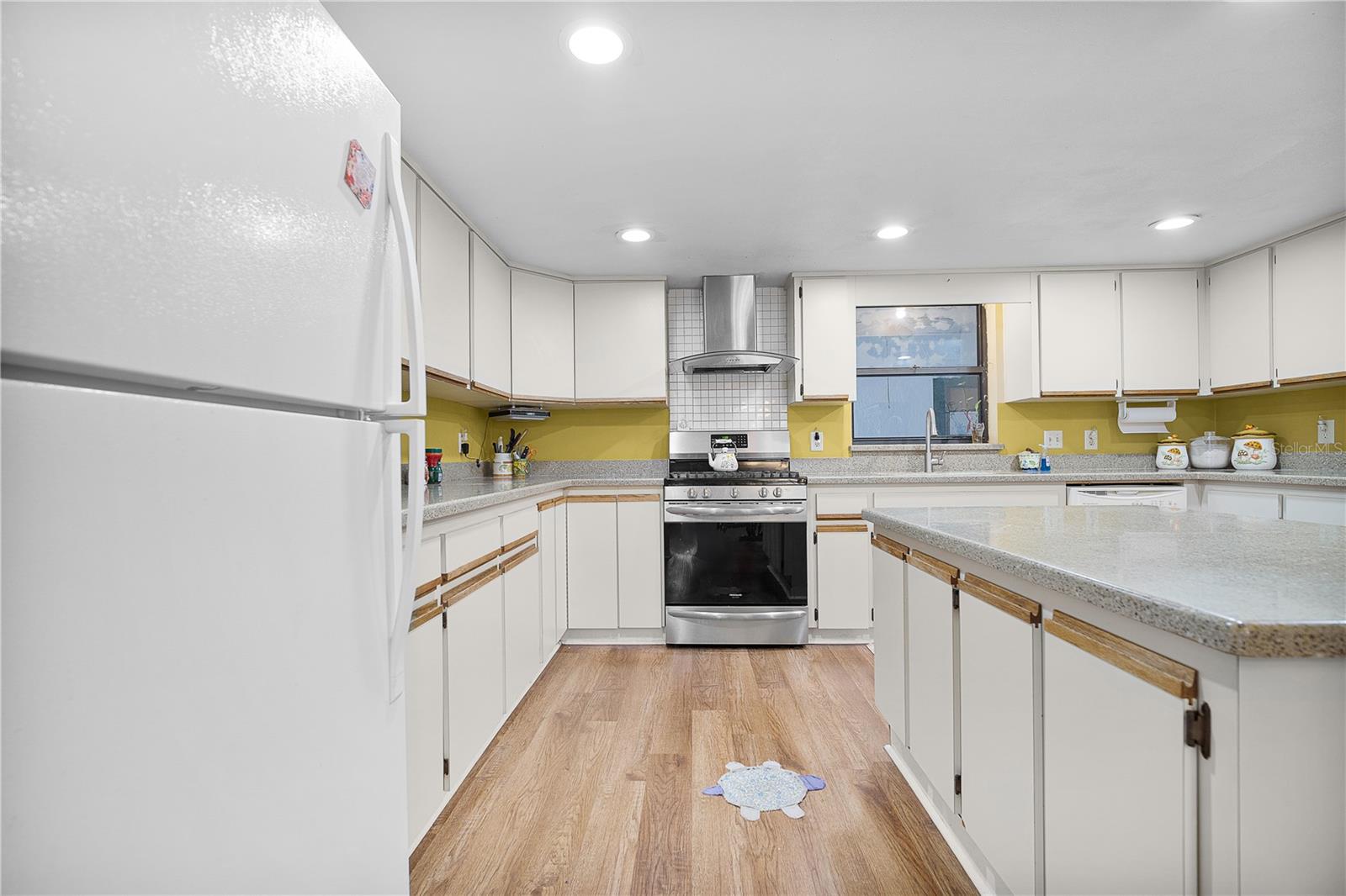 SUNDANCE RANCH ESTATES - Residential