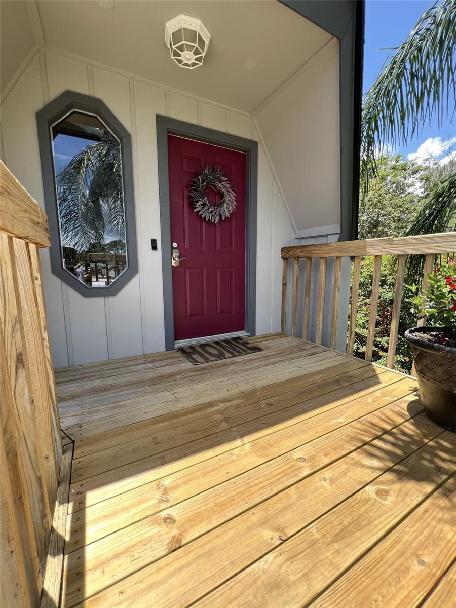 1292 NADINE DRIVE