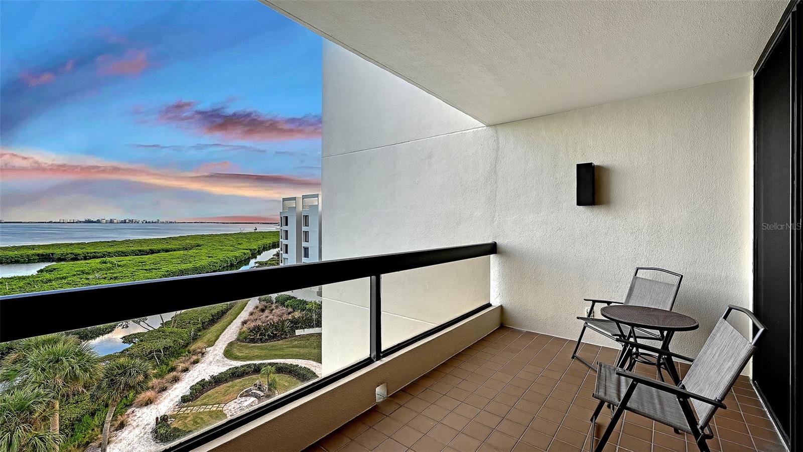 FAIRWAY BAY 1 - Residential