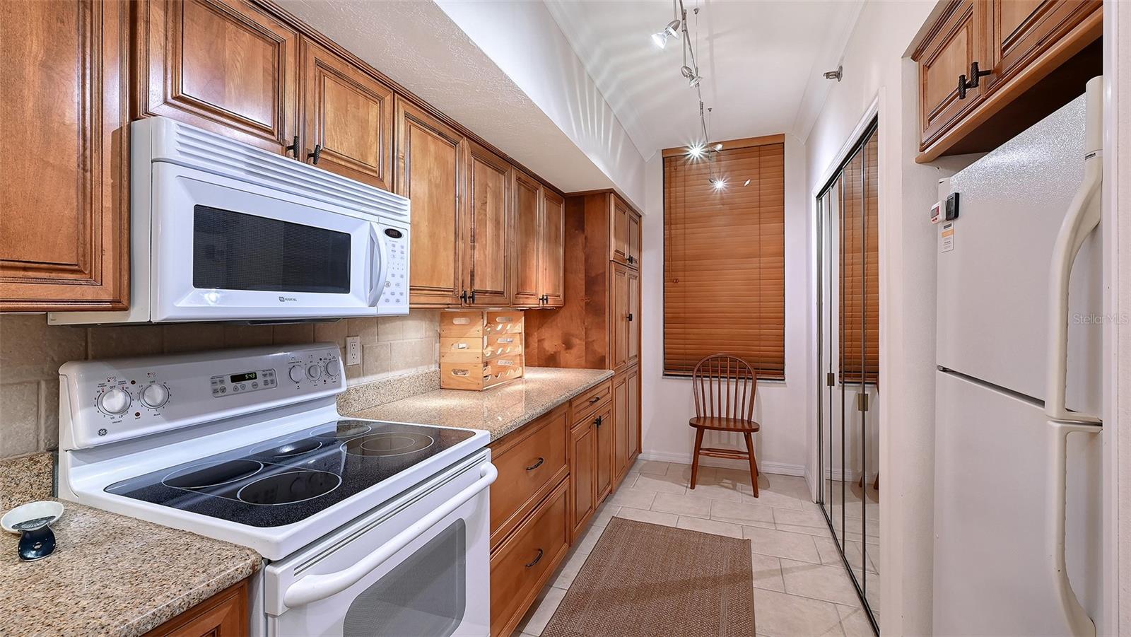 FAIRWAY BAY 1 - Residential