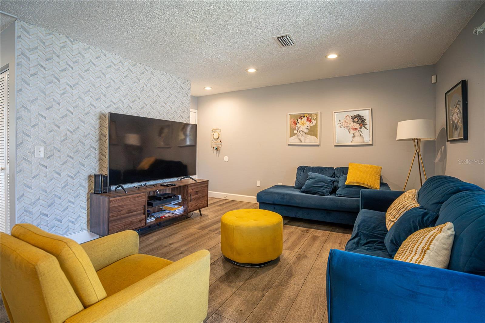3816 CORTEZ DRIVE D