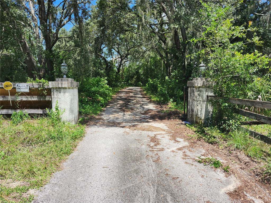 Photo of 15001 Centralia Road, Brooksville, FL 34614 (MLS # W7888513)