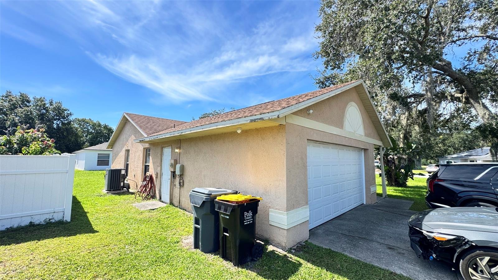 432 FLAMINGO COURT