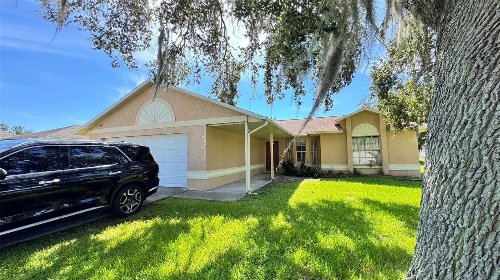 432 FLAMINGO COURT