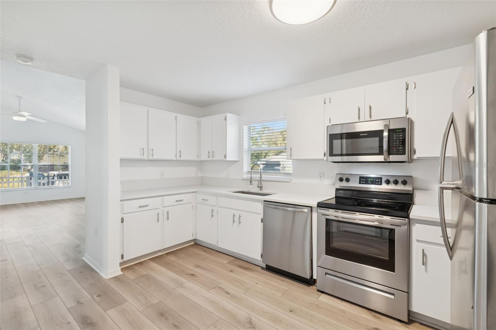 MENDELS RESUB OF BLOC - Residential