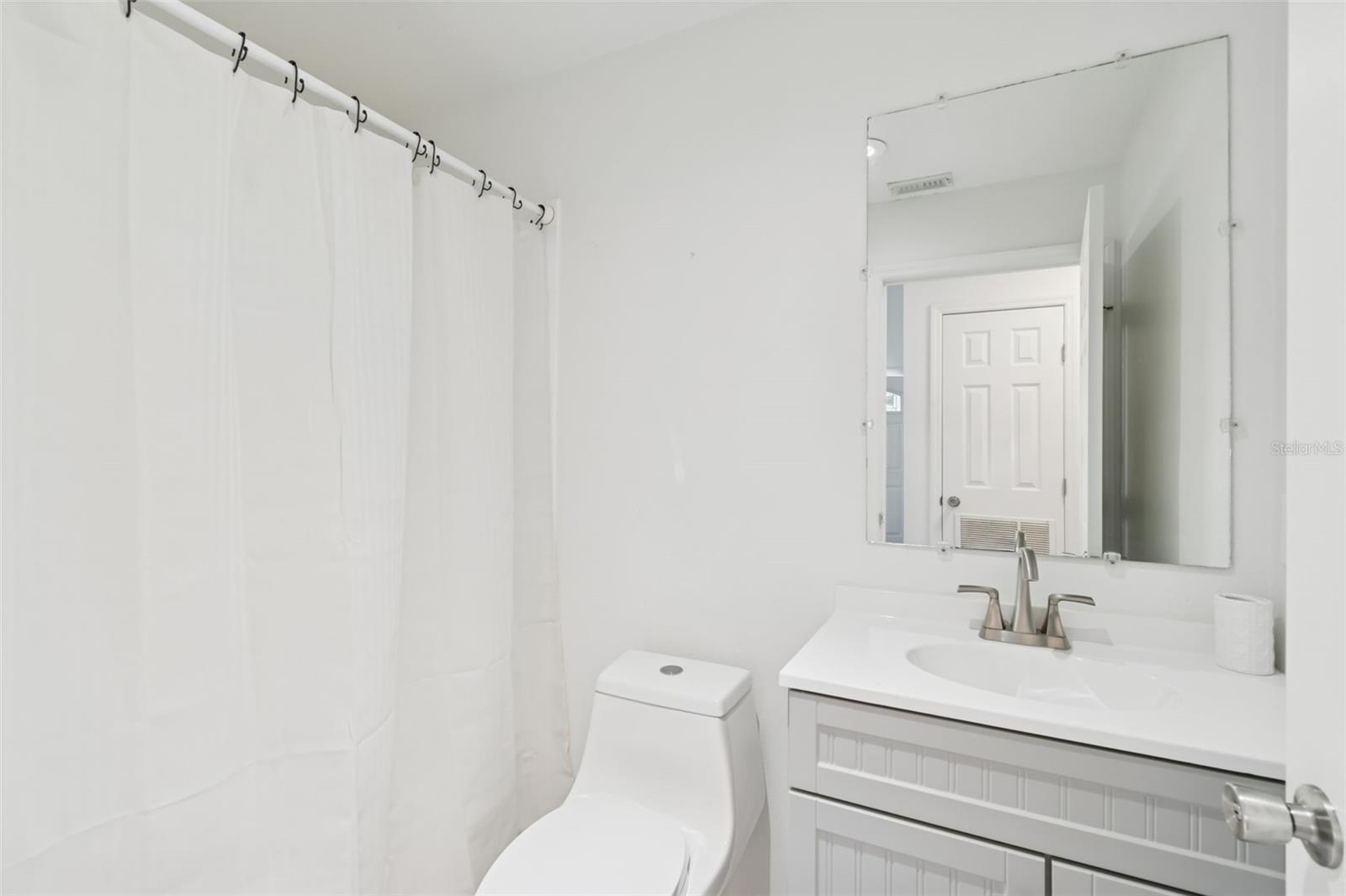 MENDELS RESUB OF BLOC - Residential