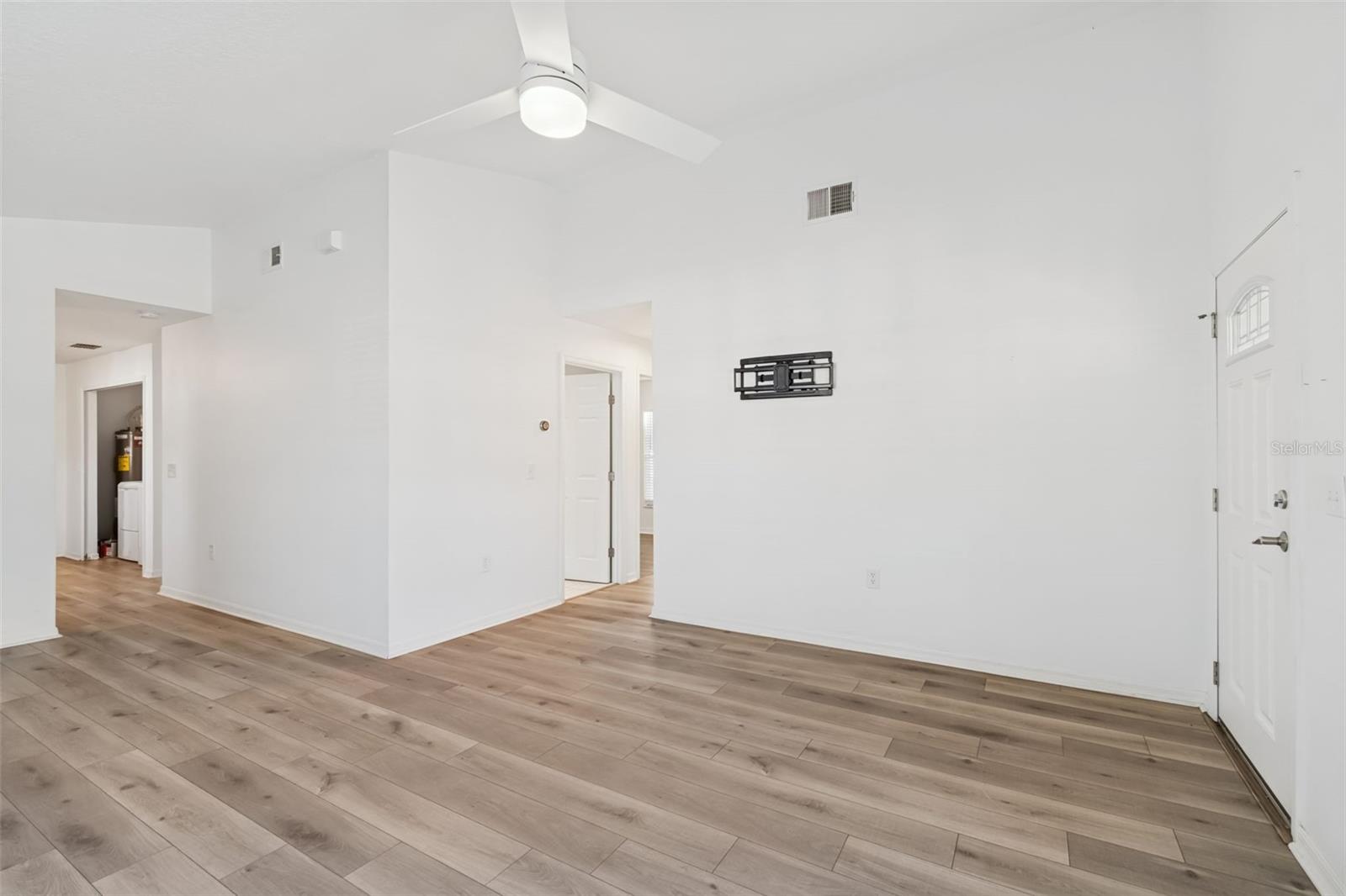 MENDELS RESUB OF BLOC - Residential