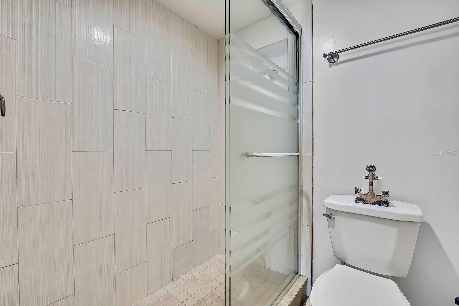 GULF ISLAND BEACH TENNIS - Residential