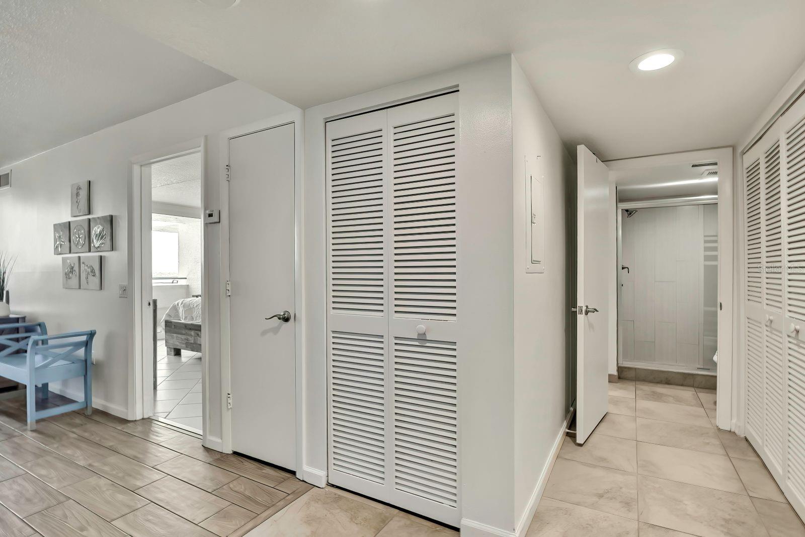 GULF ISLAND BEACH TENNIS - Residential