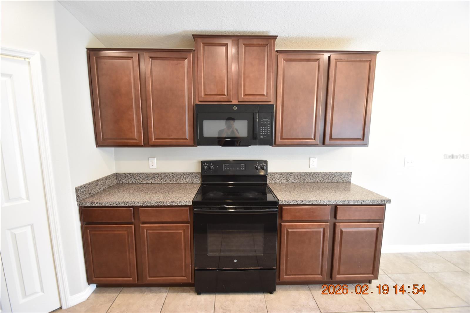 BELMONT NORTH PH 2C - Residential Lease