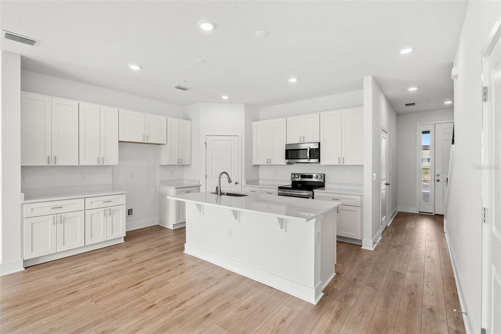 MAGNOLIA RESERVE - Residential