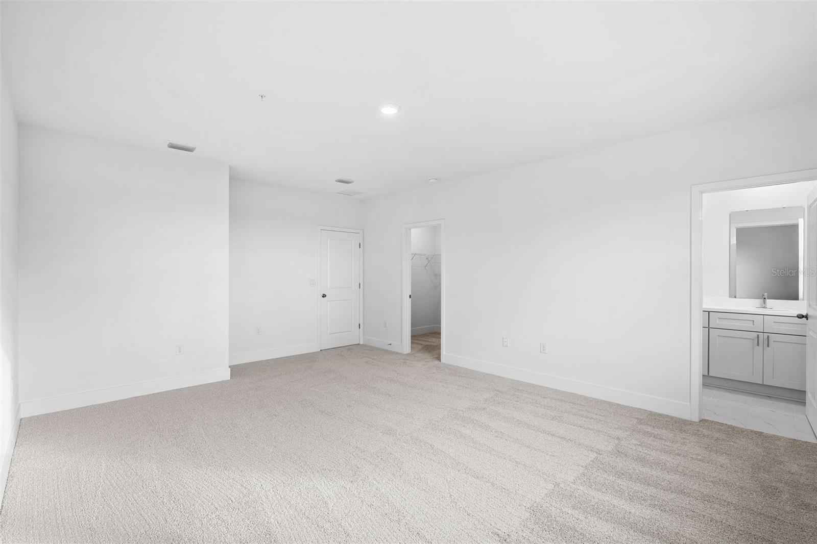 MAGNOLIA RESERVE - Residential