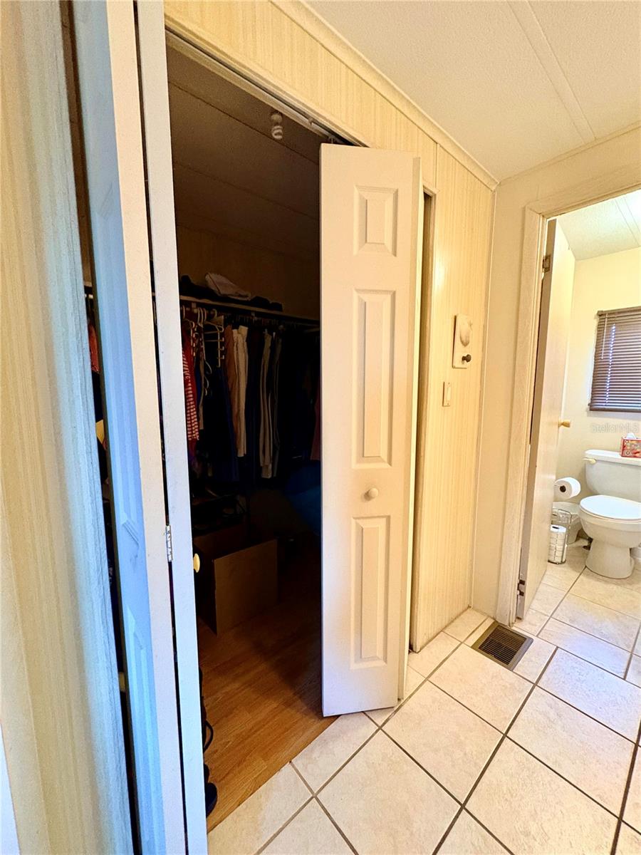 LAKE ARROWHEAD MOBILE VILLAGE PH 01 - Residential