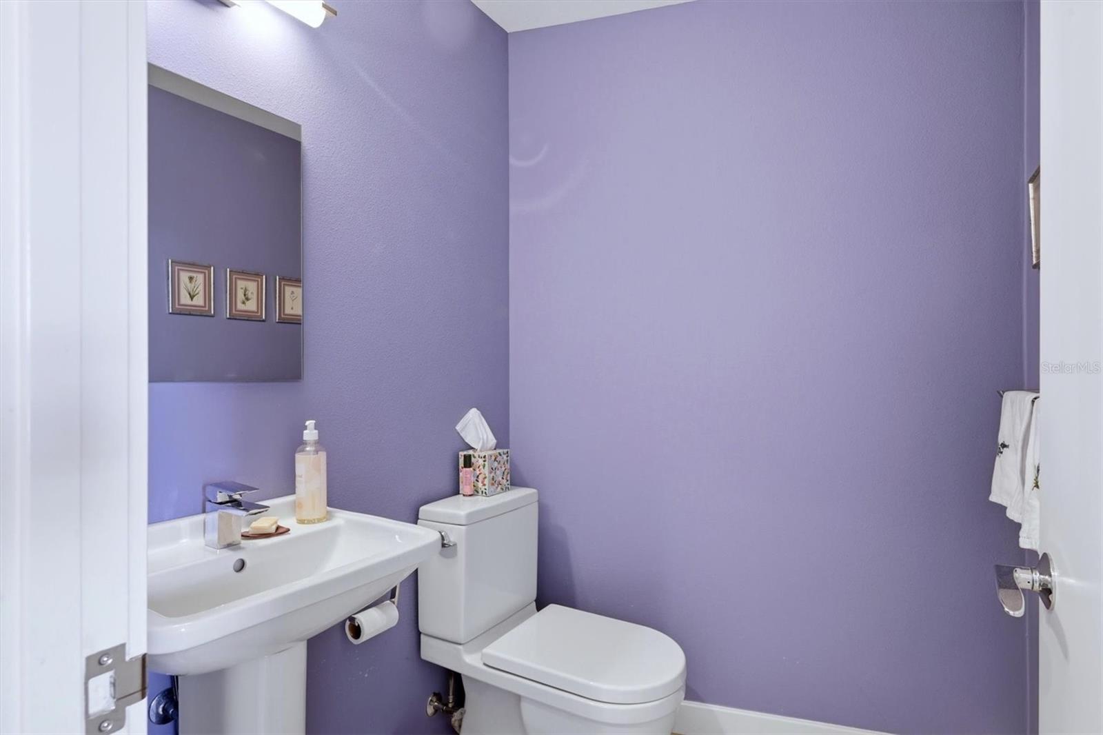 COUNTRY CLUB OF SARASOTA THE - Residential