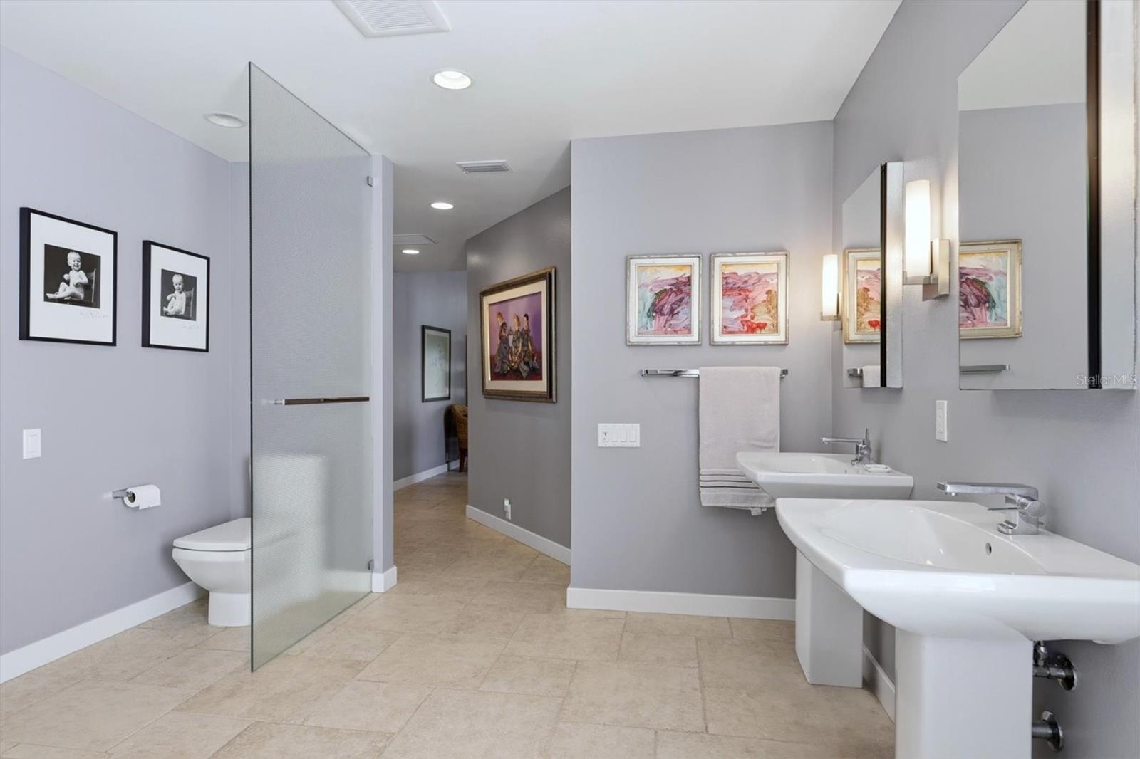 COUNTRY CLUB OF SARASOTA THE - Residential